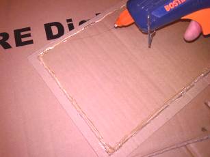 cardboard rectangle
        hot glue around edges