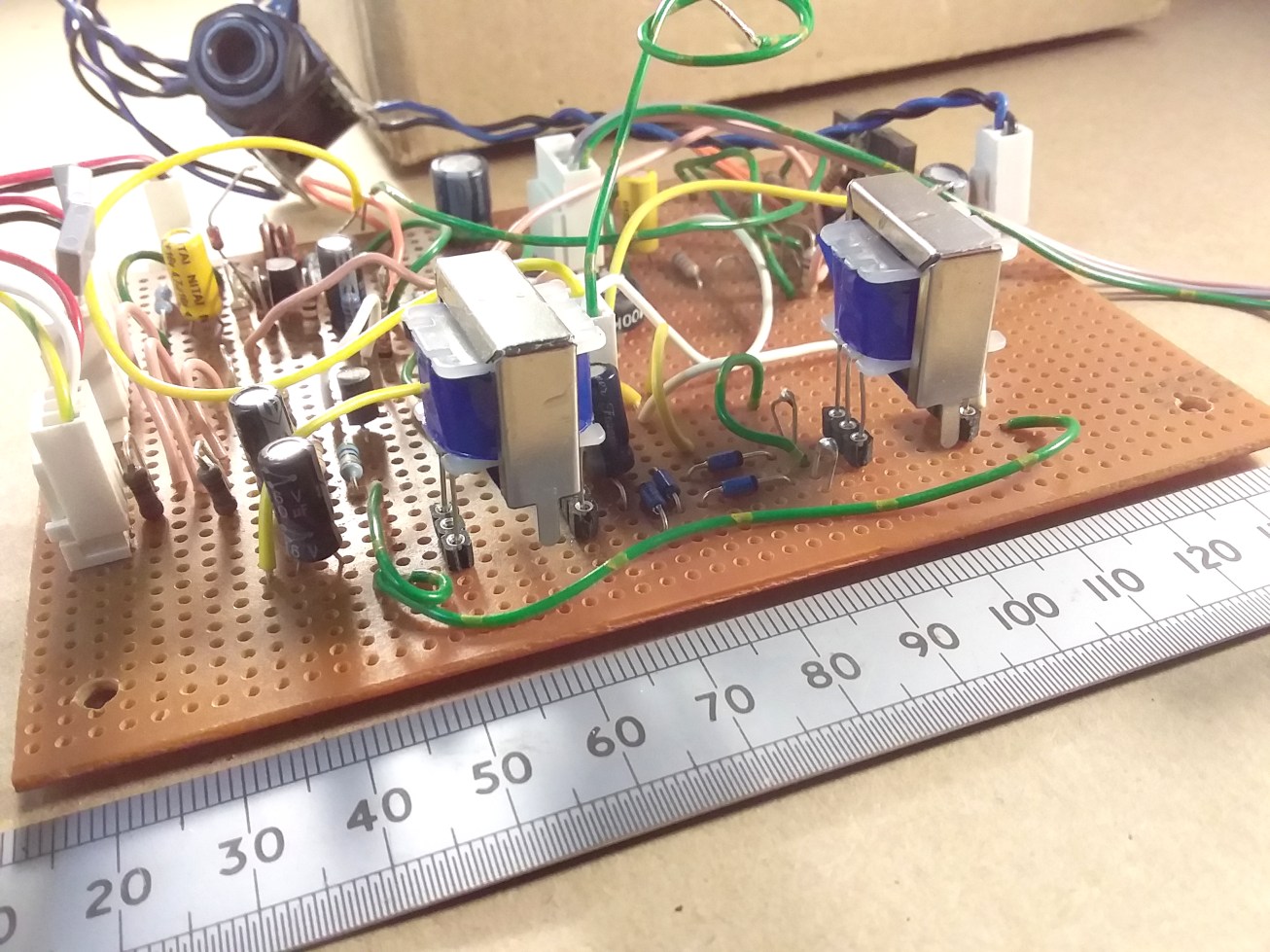 Portable Dalek Voice Impersonator Circuit
                Rong Mod Core Angle View